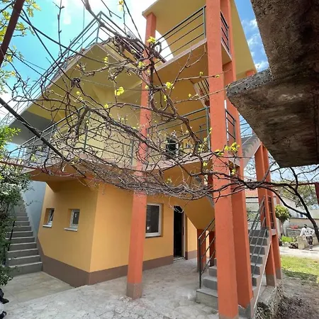 Rogoznica Rogoznica (Sibenik-Knin)